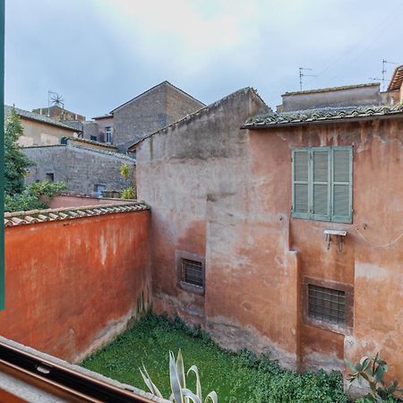 トゥスカーニア La Torretta Bed & Breakfast エクステリア 写真